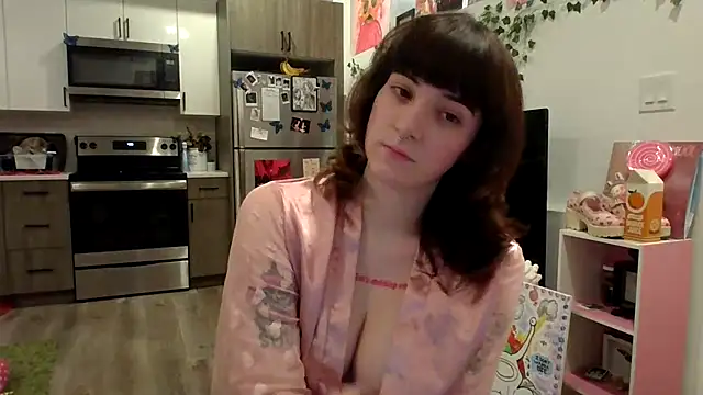 Trickylucy555 online show from 11/05/25, 09:31