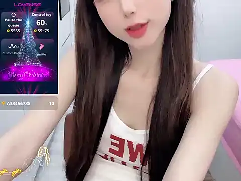 Snapshot of -Alicee- chatting on 06/11/26, 08:45 -Alicee- online show from 06/11/26, 08:45