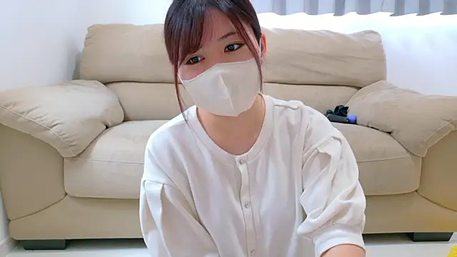 Snapshot of Rui_87 chatting on 07/16/26, 02:17 Rui 87 online show from 07/16/26, 02:17