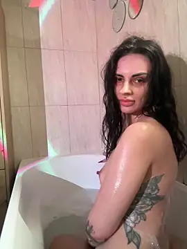 Snapshot of wwwdddccc1 chatting on 01/08/26, 10:17 wwwdddccc1 online show from 01/08/26, 10:17