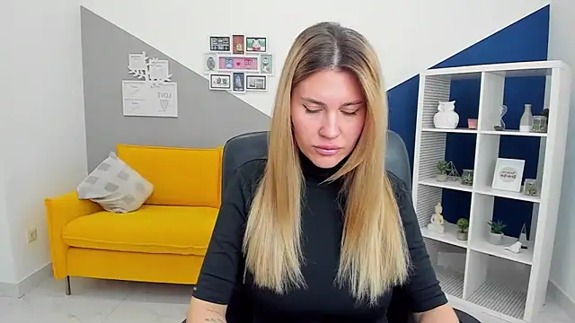 Snapshot of AryaAltkerer chatting on 02/24/26, 01:20 AryaAltkerer online show from 02/24/26, 01:20