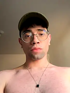 caionov24anos online show from 10/23/25, 01:10