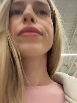 kira mia online show from 01/06/26, 04:21