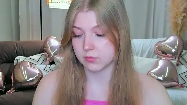 Stella Light online show from 04/03/26, 07:12