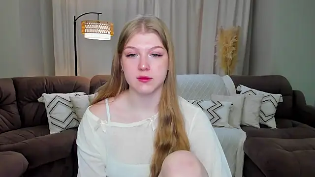 Stella Light online show from 06/02/26, 11:34