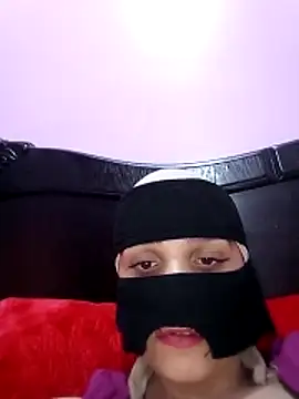 SandyAmr online show from 12/01/25, 08:41