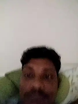 Snapshot of R_K88 chatting on 10/21/25, 05:08 R K88 online show from 10/21/25, 05:08