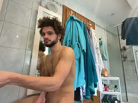 youngboyformommy24 online show from 03/11/26, 08:53