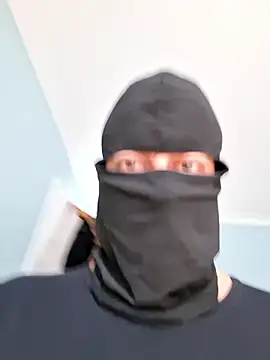 Snapshot of Imyourguy2025 chatting on 01/12/26, 11:04 Imyourguy2025 online show from 01/12/26, 11:04