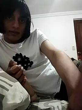 sophiasleepy1 online show from 10/28/25, 06:43