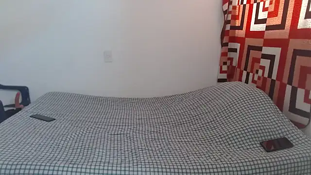 Snapshot of Kiram_044 chatting on 11/27/25, 12:51 Kiram 044 online show from 11/27/25, 12:51