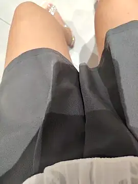 Mina-02 online show from 04/13/26, 10:43