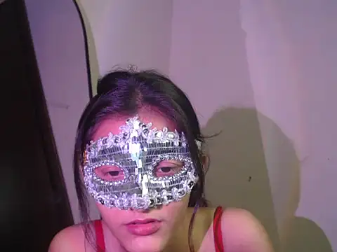 Hottie hania online show from 11/04/25, 04:28