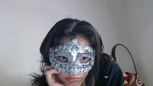 Hottie hania online show from 12/19/25, 05:53