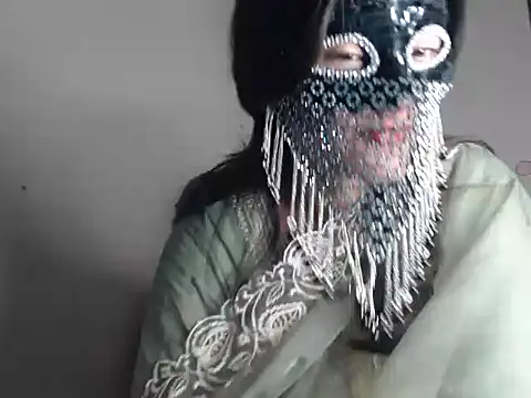 Hottie hania online show from 02/04/26, 05:30