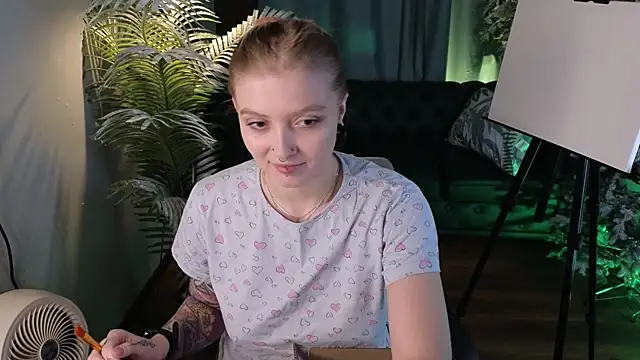 Kiki shay online show from 12/22/25, 10:07