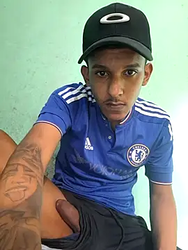 pretonovinho57 online show from 10/26/25, 06:58