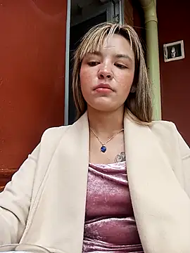 celeste 83 online show from 10/24/25, 03:30