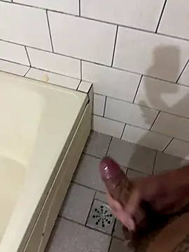 Snapshot of magrinho_sp chatting on 10/25/25, 12:18 magrinho sp online show from 10/25/25, 12:18