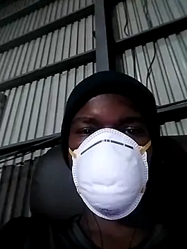 loVbRo1 online show from 11/14/25, 06:39