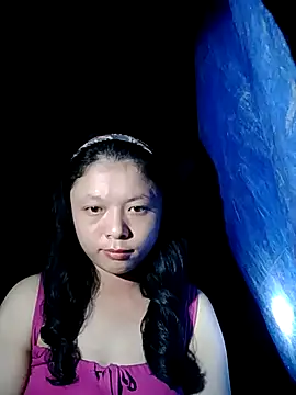 lisa-bae00 online show from 10/30/25, 11:44