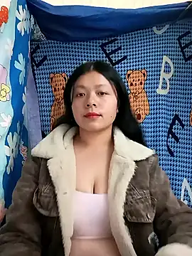 lisa-bae00 online show from 02/01/26, 08:35