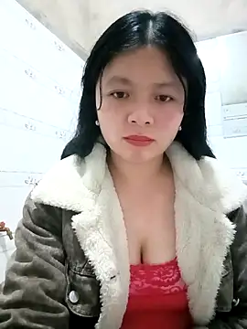 lisa-bae00 online show from 02/04/26, 12:22