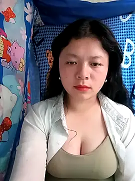 lisa-bae00 online show from 02/23/26, 12:19