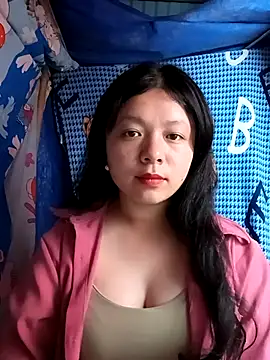 lisa-bae00 online show from 03/04/26, 12:22