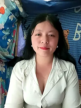 lisa-bae00 online show from 03/16/26, 05:44