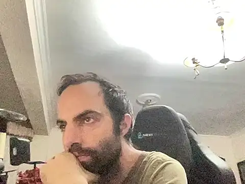 Snapshot of sex247spain chatting on 10/20/25, 04:02 sex247spain online show from 10/20/25, 04:02