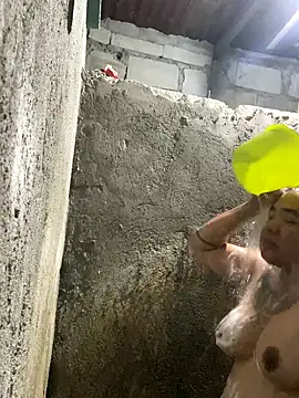 Snapshot of Boobsie4u chatting on 10/24/25, 09:06 Boobsie4u online show from 10/24/25, 09:06