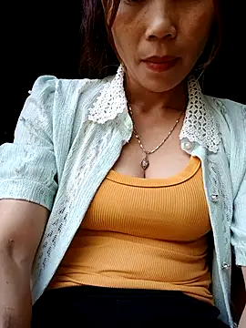 Bear bear0 online show from 10/29/25, 01:41