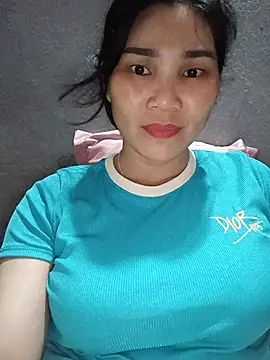 Snapshot of Bear_bear0 chatting on 06/19/26, 11:14 Bear bear0 online show from 06/19/26, 11:14
