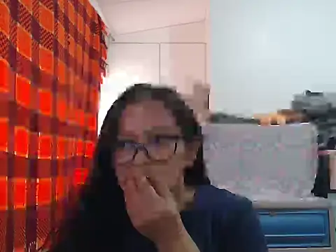 Kinkybela2025 online show from 02/12/26, 03:01