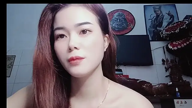 Family-Lovee online show from 03/25/26, 06:36