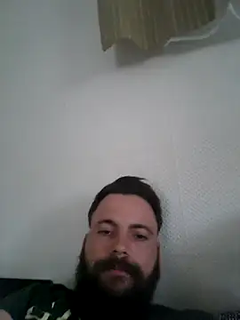 Snapshot of Ohbunnyfree chatting on 04/26/26, 06:05 Ohbunnyfree online show from 04/26/26, 06:05
