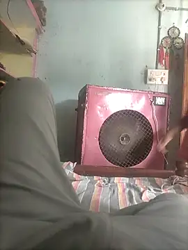 Snapshot of pappy143 chatting on 11/04/25, 06:56 pappy143 online show from 11/04/25, 06:56