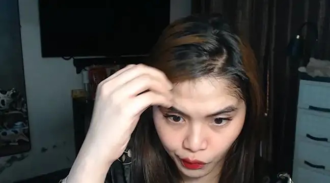 Snapshot of SeductiveTsDoll chatting on 03/19/25, 02:48 SeductiveTsDoll online show from 03/19/25, 02:48