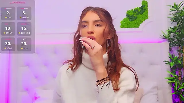 ElisaCharm online show from 02/10/26, 03:32