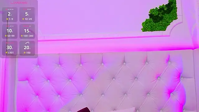 ElisaCharm online show from 03/31/26, 03:41