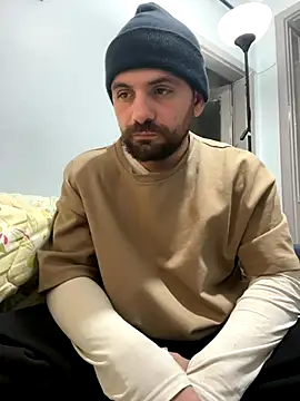 lazzzz09 online show from 12/21/25, 10:44