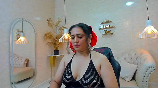 Bianca Millf online show from 05/30/26, 04:09