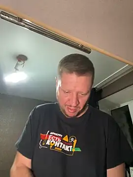 markIstiv online show from 10/22/25, 02:17