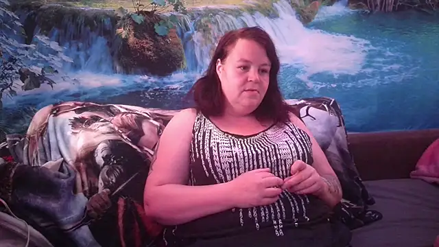 Doreen03 online show from 10/23/25, 09:19