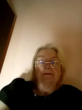 AmyLove353 online show from 02/12/26, 08:26