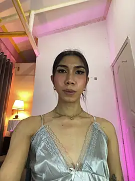 tsgorgeousmargaux online show from 11/28/25, 07:16