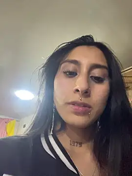 Violeet-Smith online show from 12/03/25, 01:35