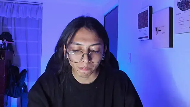 Snapshot of _Astrea_ chatting on 02/09/26, 10:03 Astrea online show from 02/09/26, 10:03