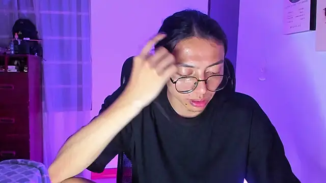  Astrea  online show from 04/12/26, 03:00